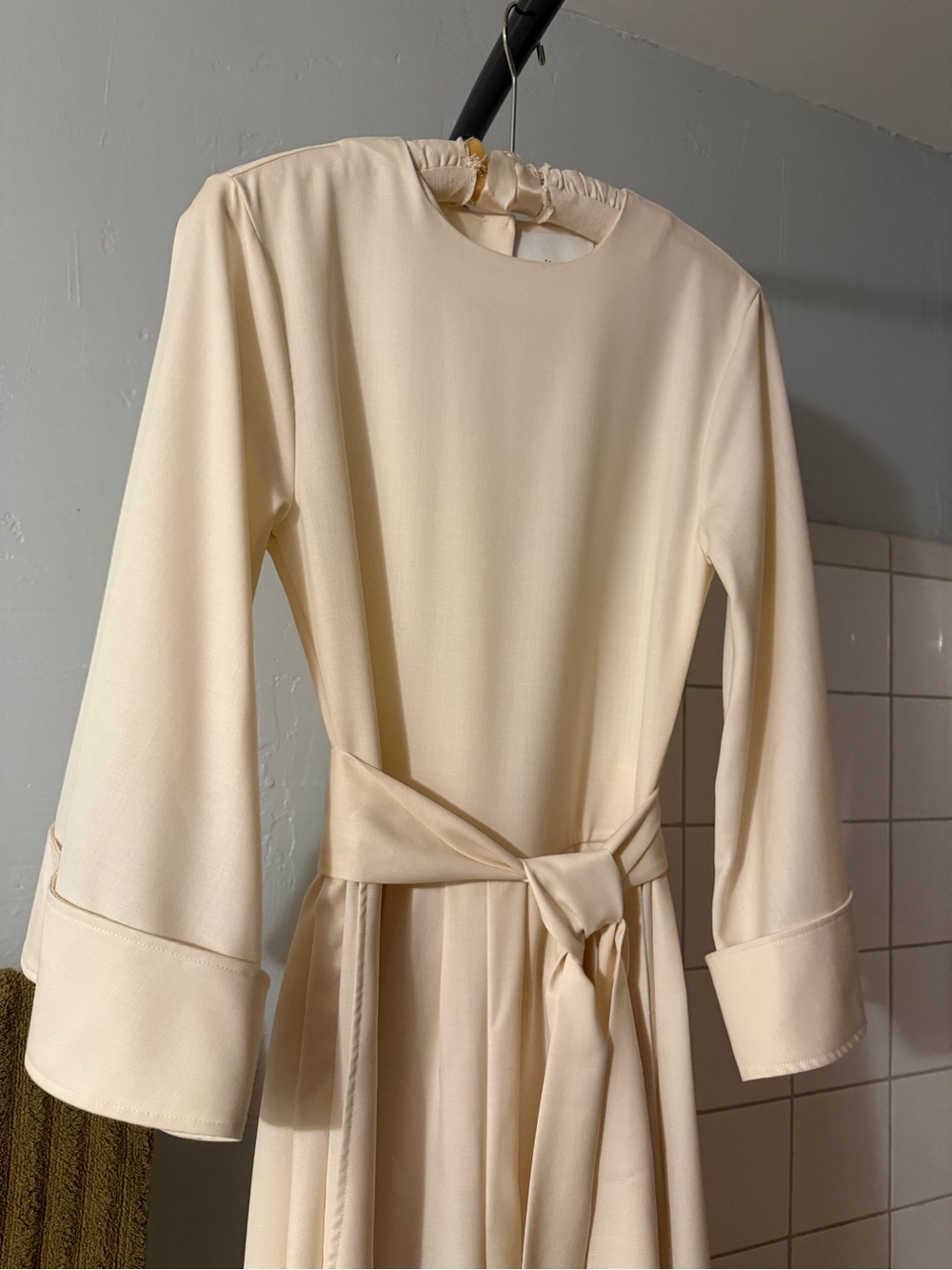 King & Tuckfield Cream Pleated wool-twill wide-leg jumpsuit